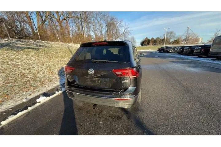 $13495 : Volkswagen Tiguan 2018 AWD 2 image 8