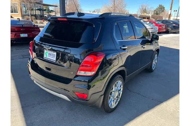 2020 Trax LT FWD image 5