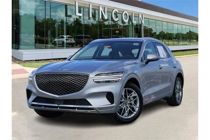 $35999 : Genesis GV70 2025 AWD 2.5T S image 1