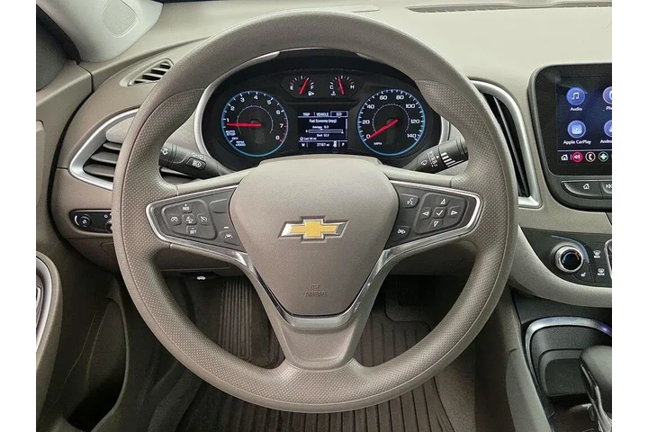 $19998 : Chevrolet Malibu 2023 LT 4dr image 10