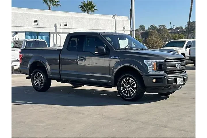 $28000 : Ford F-150 2018 4x4 Lariat 4 image 3