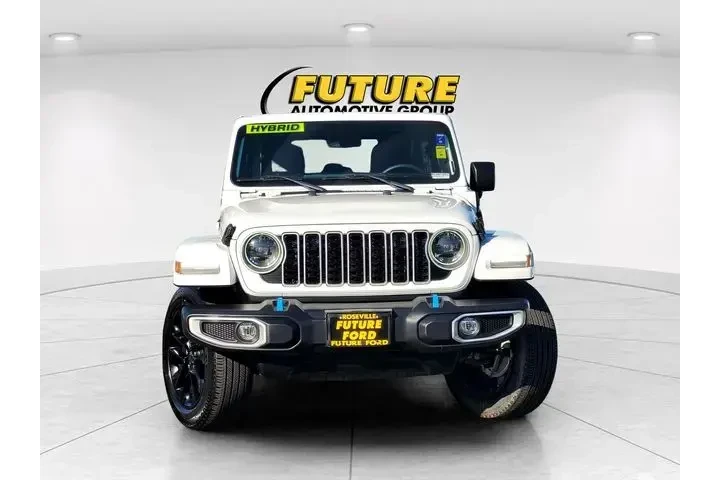 $32500 : Jeep Wrangler 2024 4x4 Sahar image 2