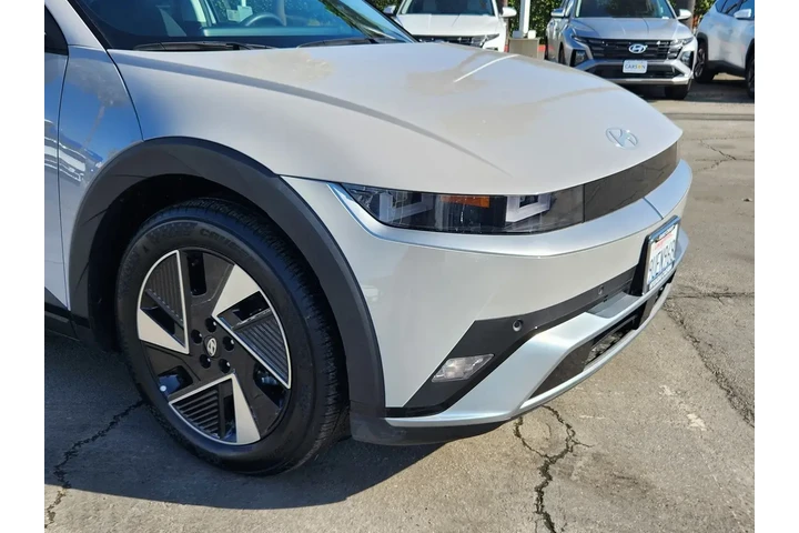 $32753 : Hyundai IONIQ 5 2025 SE 4dr image 10