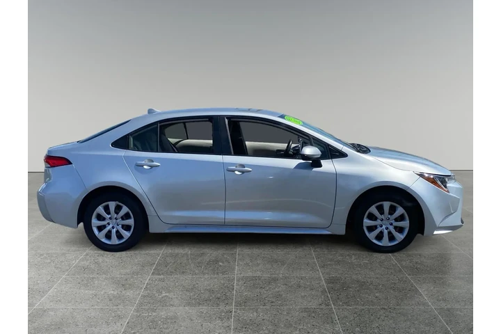 $21720 : Toyota Corolla 2021 LE 4dr S image 6