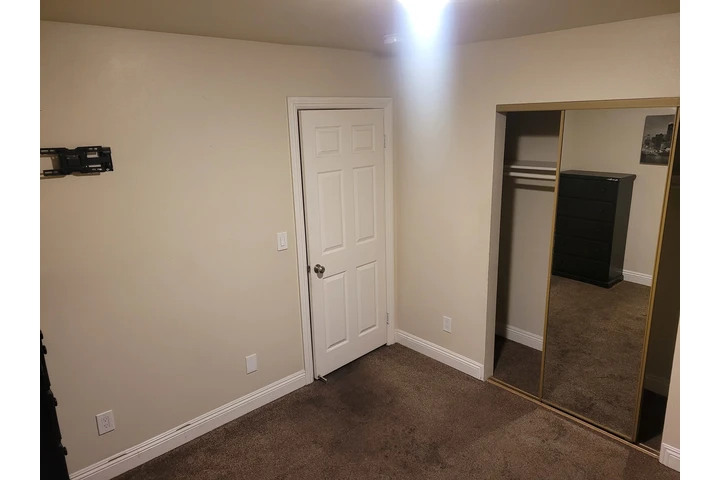 $800 : Rento un cuarto en sur centro image 2