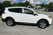 $10300 : 2015 Toyota RAV4 XLE thumbnail