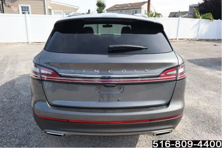 $35247 : Lincoln Nautilus 2022 AWD Re image 7