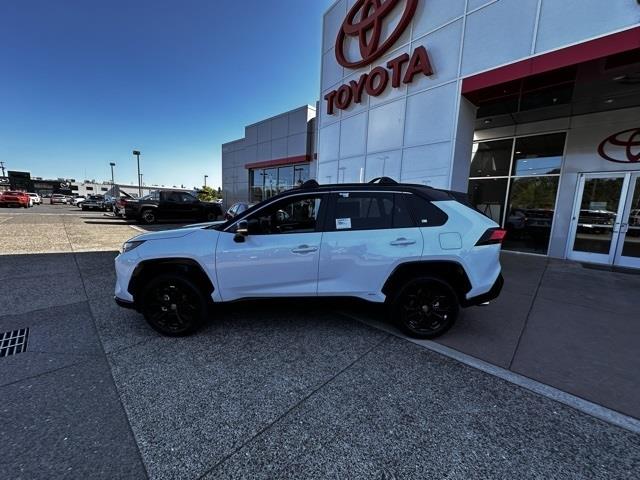 $43449 : 2024 RAV4 Hybrid XSE image 2