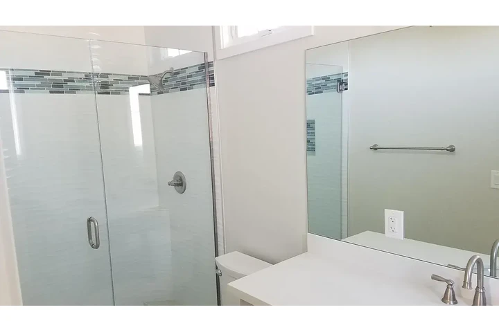 $1000 : 2444 Cabrillo Ave, Torrance, C image 5