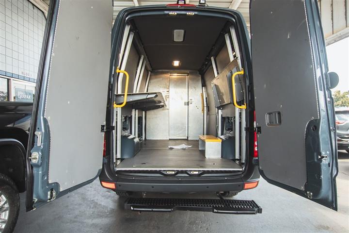 2018 Sprinter Cargo Van 2500 image 6