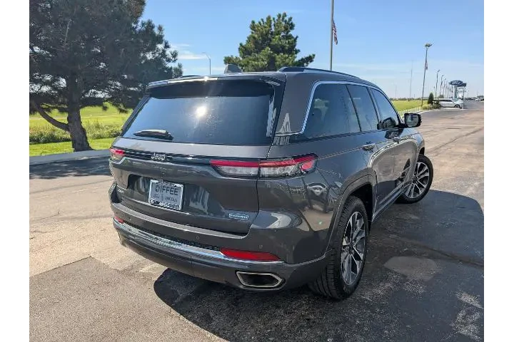 $30600 : Jeep Grand Cherokee 2022 4x4 image 4