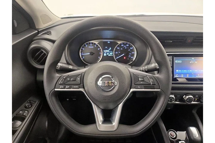 $18998 : Nissan Kicks 2021 S 4dr Cros image 10