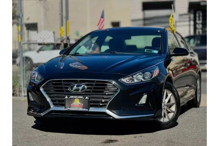 2019 HYUNDAI SONATA2019 HYUND image 2