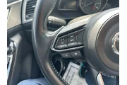 2017 MAZDA MAZDA3 en Union City