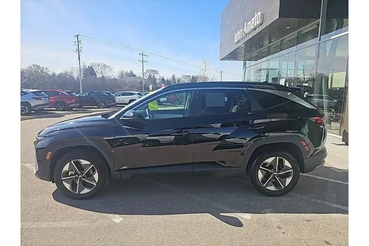 $25276 : Hyundai TUCSON 2025 AWD SEL image 2