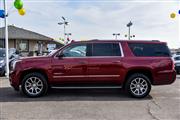 Yukon XL Denali thumbnail