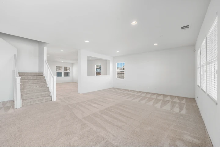 $3900 : Casa-Renta-Palmdale 5 Bed image 6
