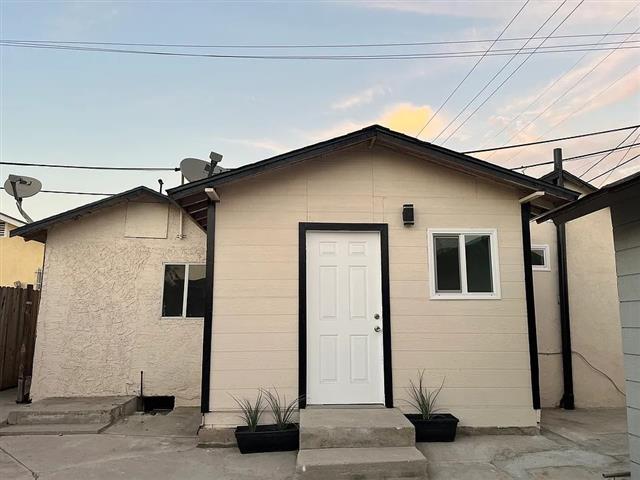 $2000 : 2BD 1BA FOR RENT image 5