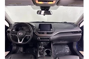 $23679 : 2023 Altima 2.5 SR thumbnail