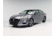 $21998 : Nissan Altima 2022 2.0 SR 4d thumbnail