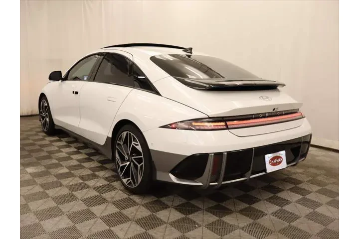 $28798 : Hyundai IONIQ 6 2024 Limited image 3