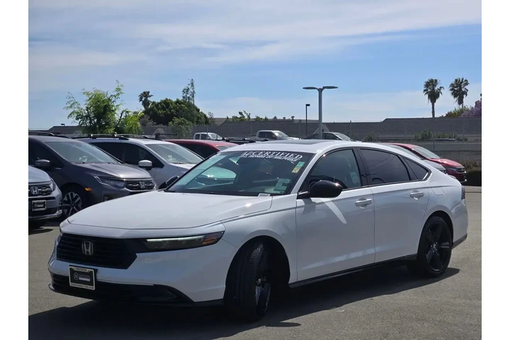 $31588 : Honda Accord Hybrid 2025 Spo image 3