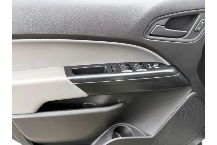 $23999 : Chevrolet Colorado 2021 4x4 image 8