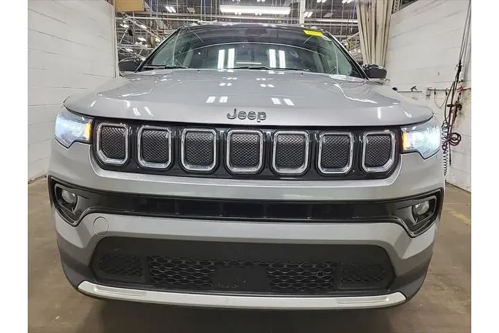 $24493 : Jeep Compass 2022 4x4 Limite image 2