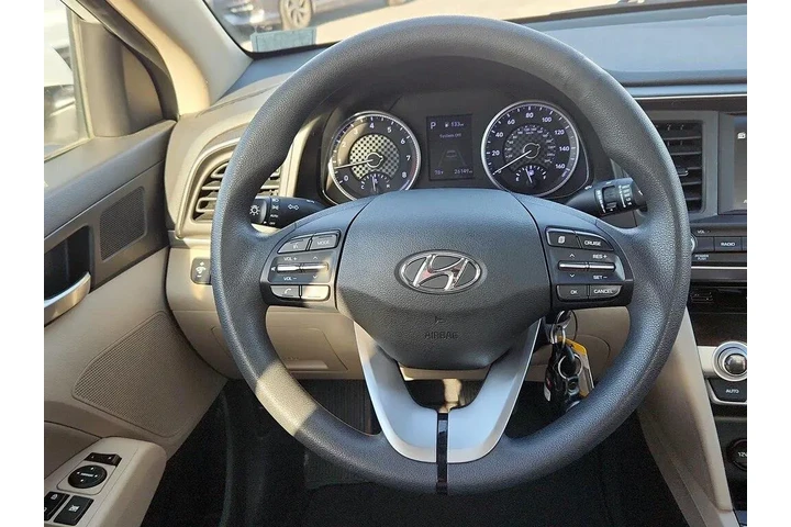 $17998 : Hyundai ELANTRA 2020 SEL 4dr image 9