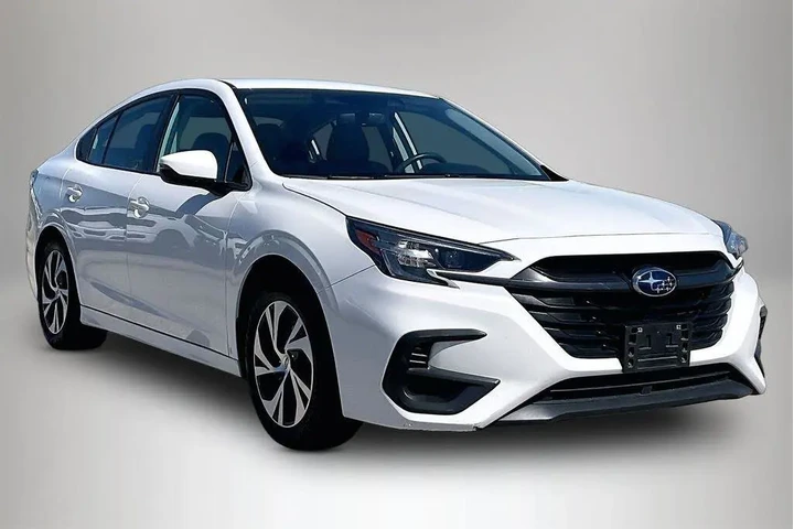 $19499 : Subaru Legacy 2024 AWD Premi image 1