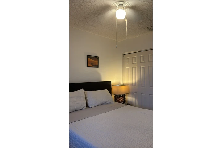 $875 : Miami Gdns habitacion hombre image 1