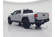 $31998 : Toyota Tacoma 2018 4x4 TRD P thumbnail