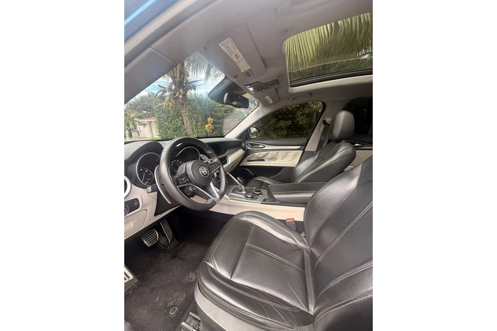 $9990 : 🔥 ¡OFERTÓN! 2019 ALFA ROMEO S image 5