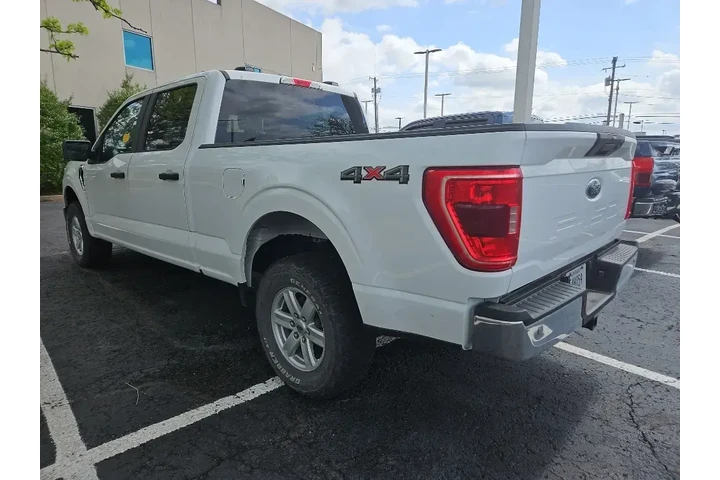 $38333 : Ford F-150 2022 4x4 XLT 4dr image 6