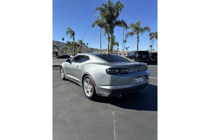 $29852 : Chevrolet Camaro 2024 LT 2dr image 5