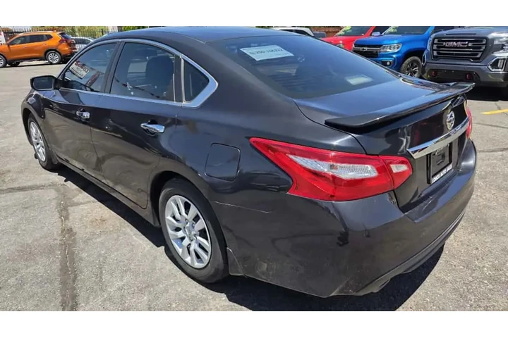 2017 NISSAN ALTIMA2017 NISSAN image 4