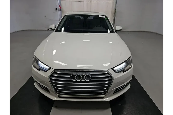 $17490 : Audi A4 2019 Titanium 40 TFS image 2