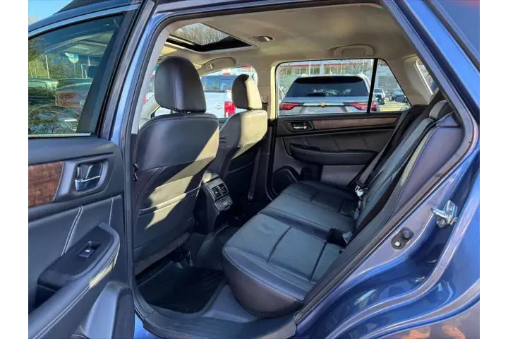 $17500 : Subaru Outback 2018 AWD 2.5i image 9