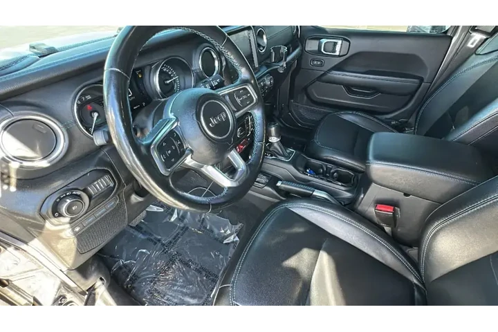 $32526 : Jeep Wrangler Unlimited 2021 image 10