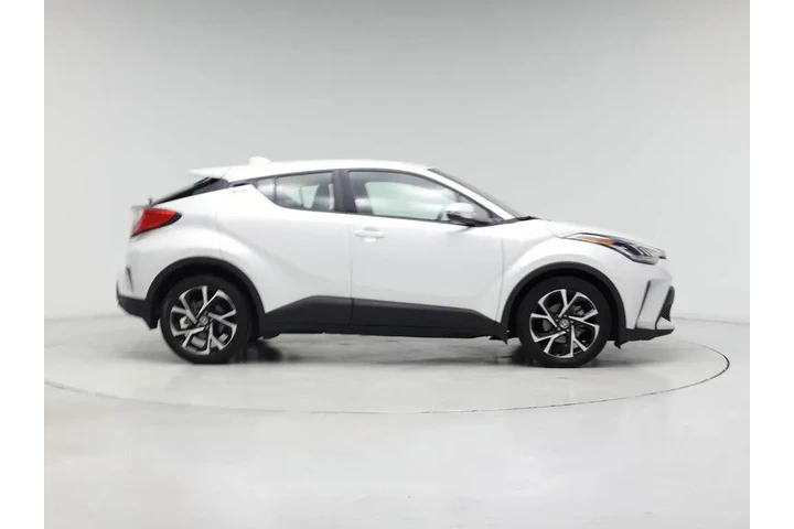 $21998 : Toyota C-HR 2022 XLE 4dr Cro image 7