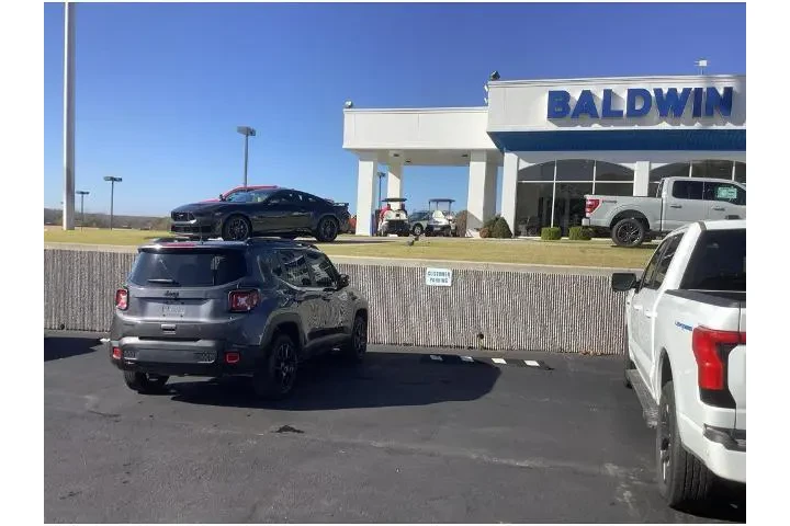 $12750 : Jeep Renegade 2020 4x4 Latit image 7