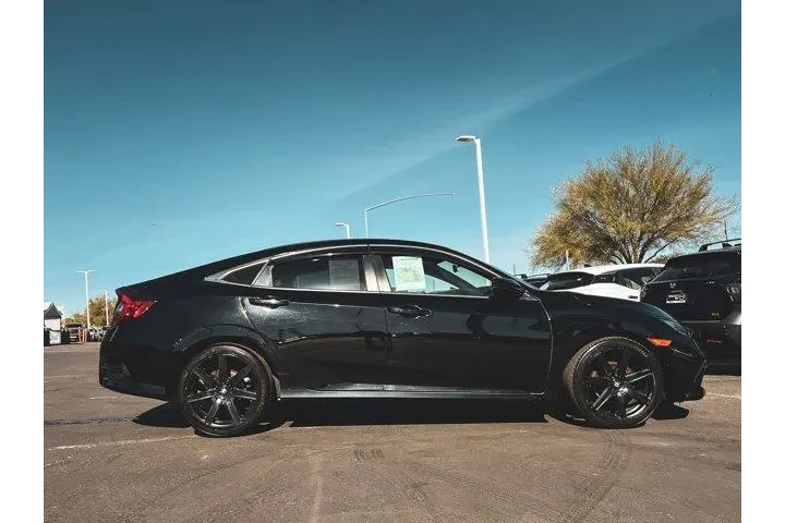 $16998 : Honda Civic 2019 Sport 4dr S image 2