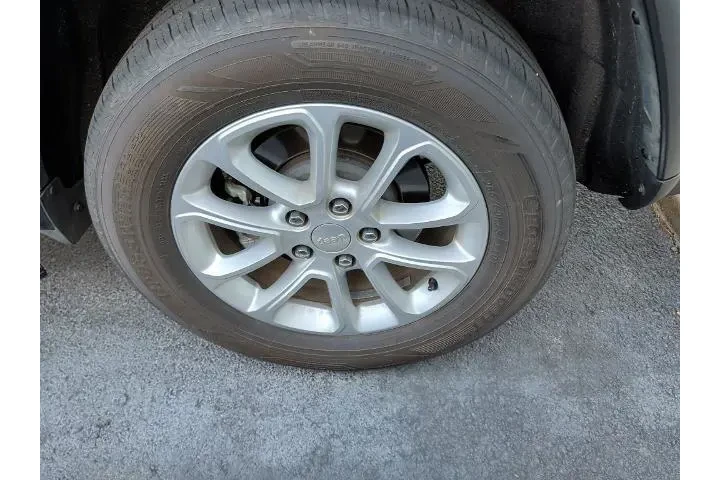 $20000 : Jeep Grand Cherokee 2021 4x4 image 5