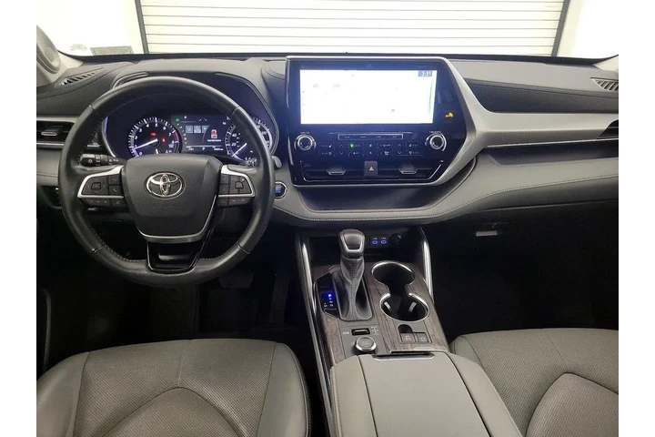 $38998 : Toyota Highlander 2022 AWD P image 9
