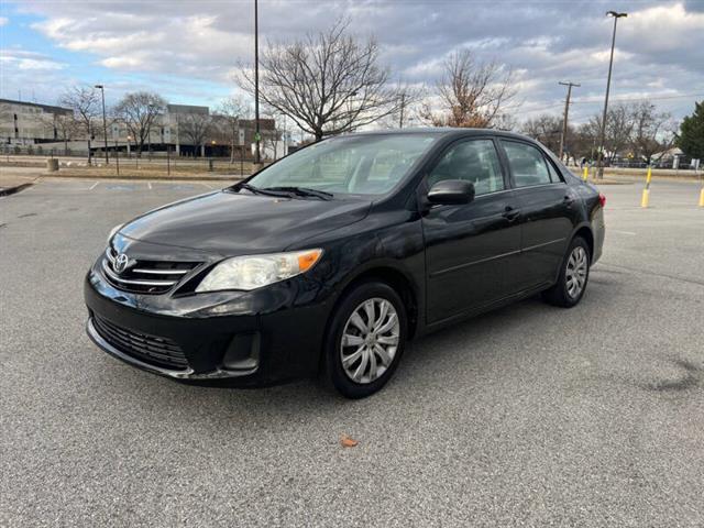 $9500 : 2013 Corolla LE image 3