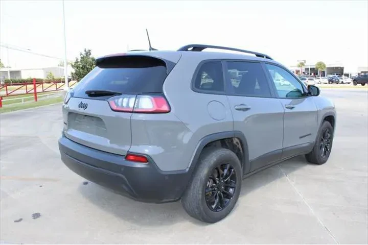 $24900 : Jeep Cherokee 2023 4x4 Altit image 6