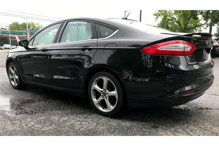 $6878 : 2014 Fusion image 6