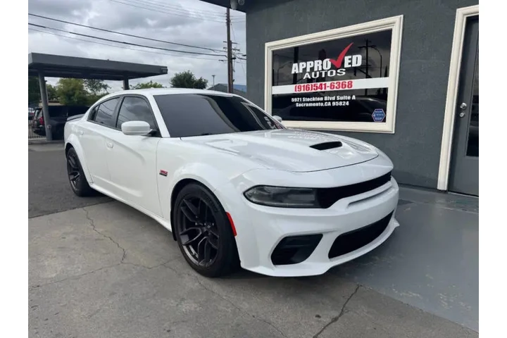 $32998 : 2020 Charger Scat Pack image 1