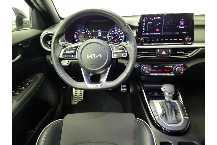 $22998 : Kia Forte 2023 GT-Line 4dr S image 10