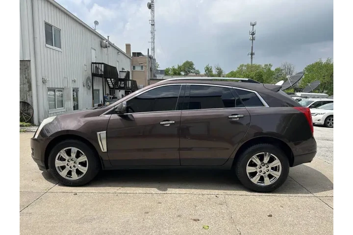 $13900 : 2016 SRX Luxury Collection image 3